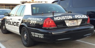 ai47.photobucket.com_albums_f196_m3rican_Houston_20Police_IMG_4875_zps6449034d.jpg