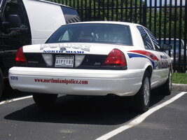 ai18.photobucket.com_albums_b101_Dariomend_Police_DSC05504.jpg