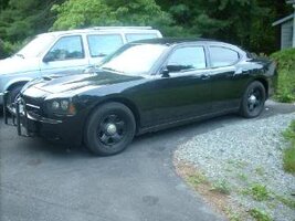 ai70.photobucket.com_albums_i116_Nyc3065_Charger004.jpg