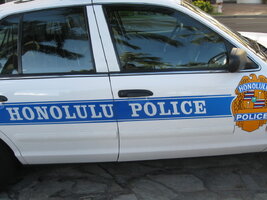 ai1000.photobucket.com_albums_af128_sheriff77_Honolulu_20Police_IMG_2704.jpg