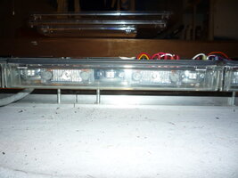 ai130.photobucket.com_albums_p247_ct_bigcat_Lightbar_20Build_Off_P1030486.jpg