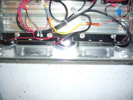 ai130.photobucket.com_albums_p247_ct_bigcat_Lightbar_20Build_Off_P1030487.jpg