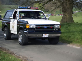 ai183.photobucket.com_albums_x138_badawy1121_broncopolice.jpg