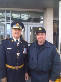 aimg.photobucket.com_albums_v218_waynetow_7032_190380235976_632385976_4234118_4170094_n.jpg