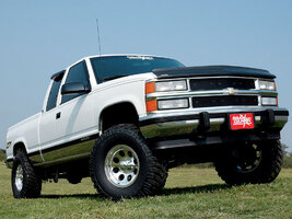 aimages.4wheeloffroad.com_products_131_0805_11_z_may_2008_4x4_products_chevy_suspension.jpg