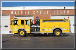 ai299.photobucket.com_albums_mm293_philyumpshus_Fire_20Apparatus_Engine101.jpg