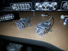ai64.photobucket.com_albums_h191_tritontim47_Lightbar_20Projecdc939ee8348bb65b624ab8681c48afc0.jpg