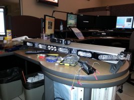 ai64.photobucket.com_albums_h191_tritontim47_Lightbar_20Projec45a995d381a2fcbacadc6e3e29ace989.jpg