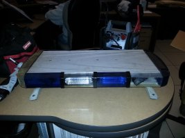 ai64.photobucket.com_albums_h191_tritontim47_Lightbar_20Projec6212b463aad26df9049f82a5aa039b2d.jpg
