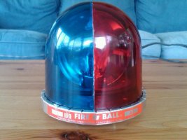 ai839.photobucket.com_albums_zz312_ccr203_Fire_20Ball_20Family_splitfireball.jpg