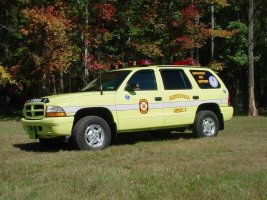 awww.fayettevillefirerescue.com_wp_content_uploads_apparatus_medic7.JPG