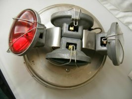 Last-Listing-Federal-Signal-Corp-Beacon-Ray-_58.jpg