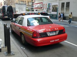 FDNY Ford Crown Victoria 2.jpg