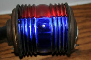 Vintage-Boat-Light-Blue-Red-Glass-Lens.jpg